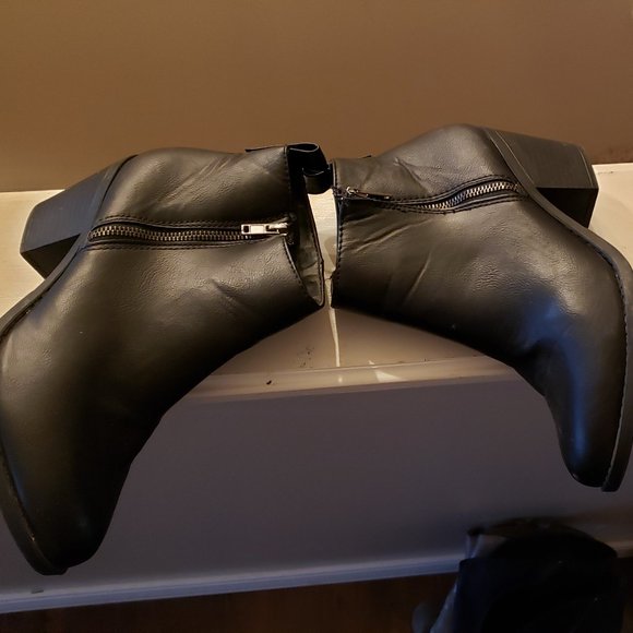 New, RAMPAGE Vida Black Ankle Boots Shoes 10 M - Picture 3 of 6